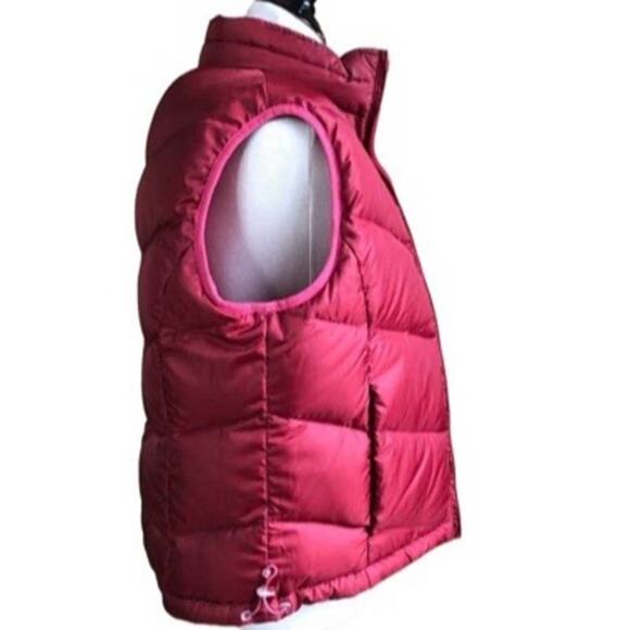 L.L. Bean women’s reversible puffer vest sz M - Picture 8 of 11
